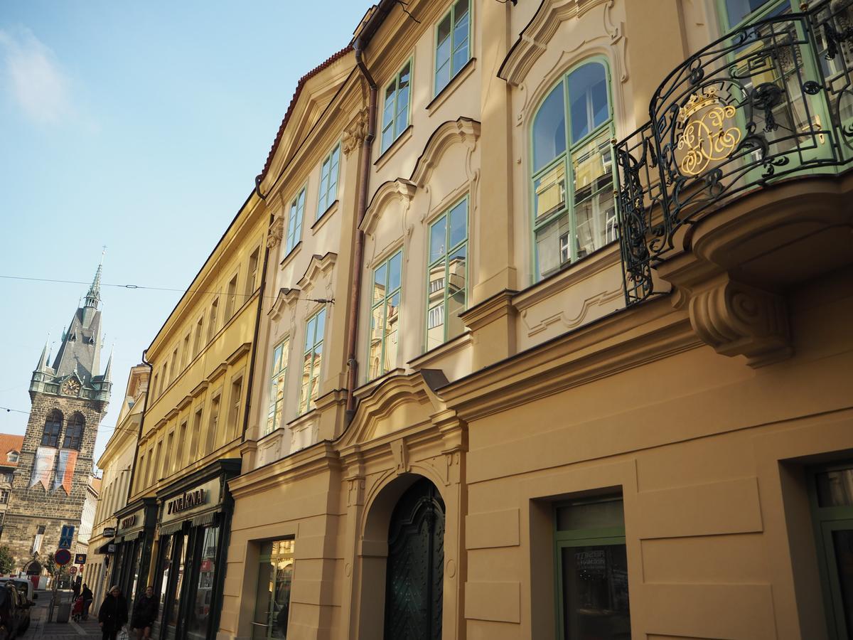Harrachovsky Palace Prag Exteriör bild